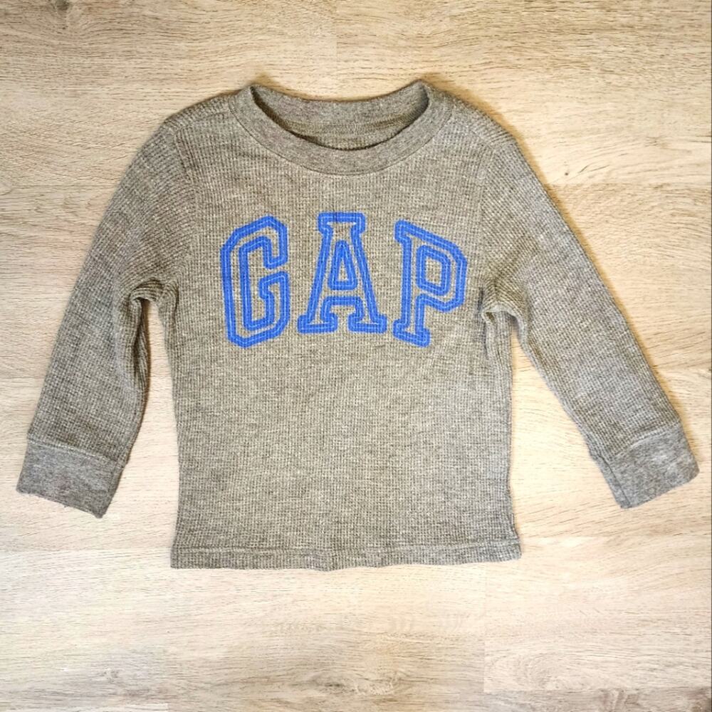 Baby Gap Boy's Grey Waffle Knit Logo Crew Neck Long Sleeve Tee Size 2 Toddler